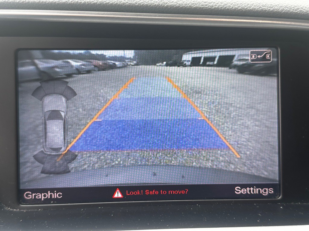 2013 Audi Q5 Image 32