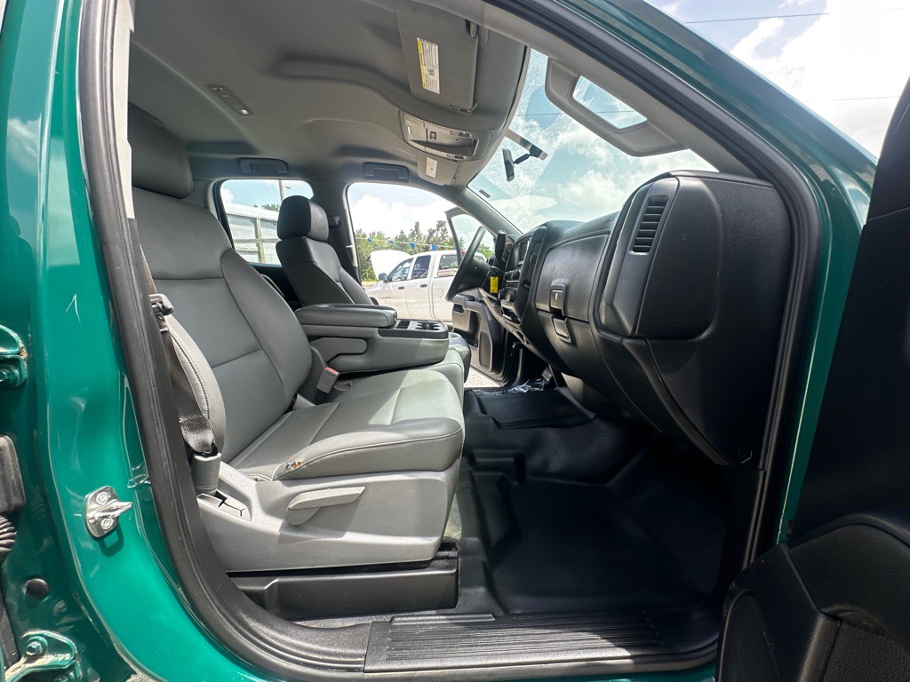 2015 Chevrolet Silverado 1500 Image 32