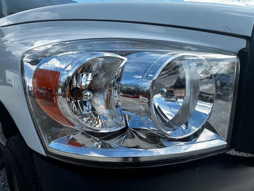 2009 Dodge Ram 2500 Image 11