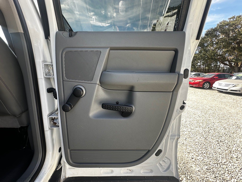 2009 Dodge Ram 2500 Image 44