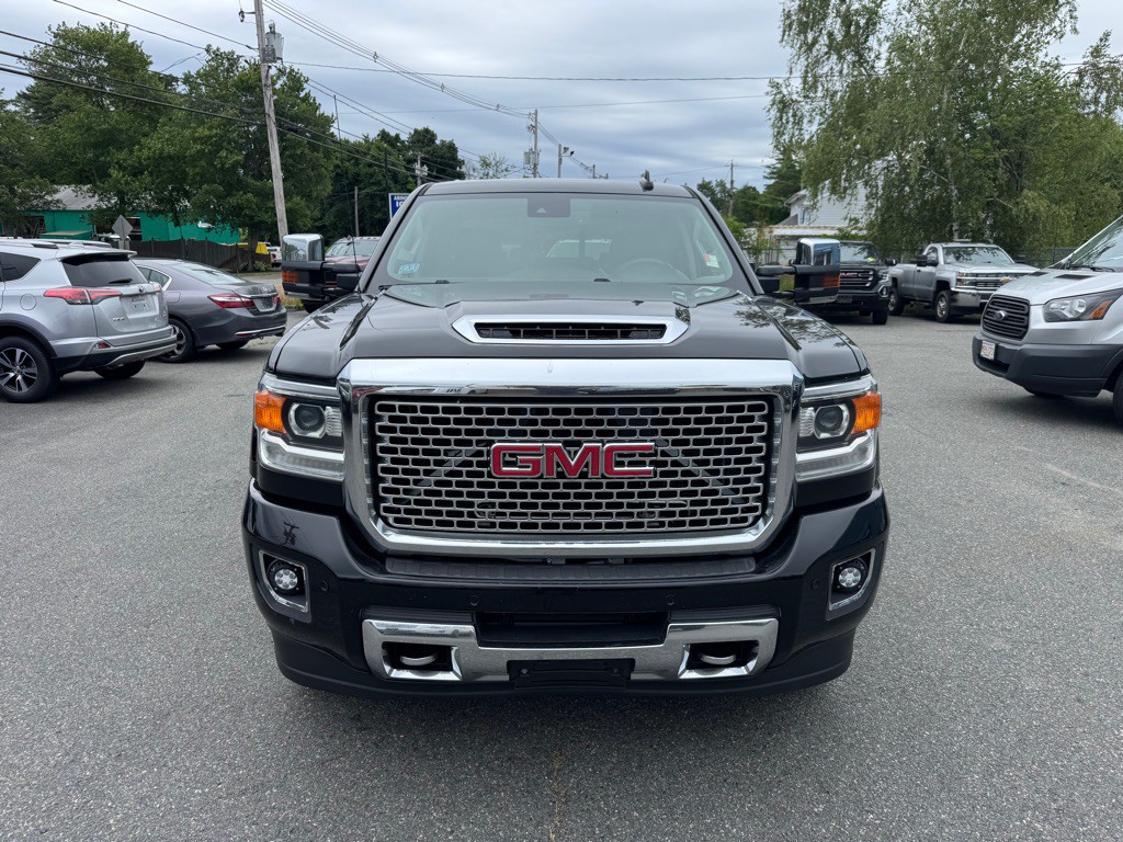 2017 GMC Sierra Image 3