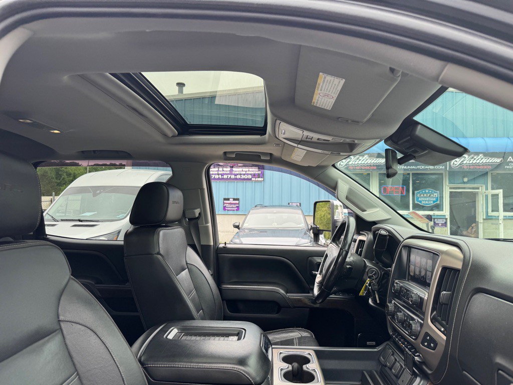 2017 GMC Sierra Image 13