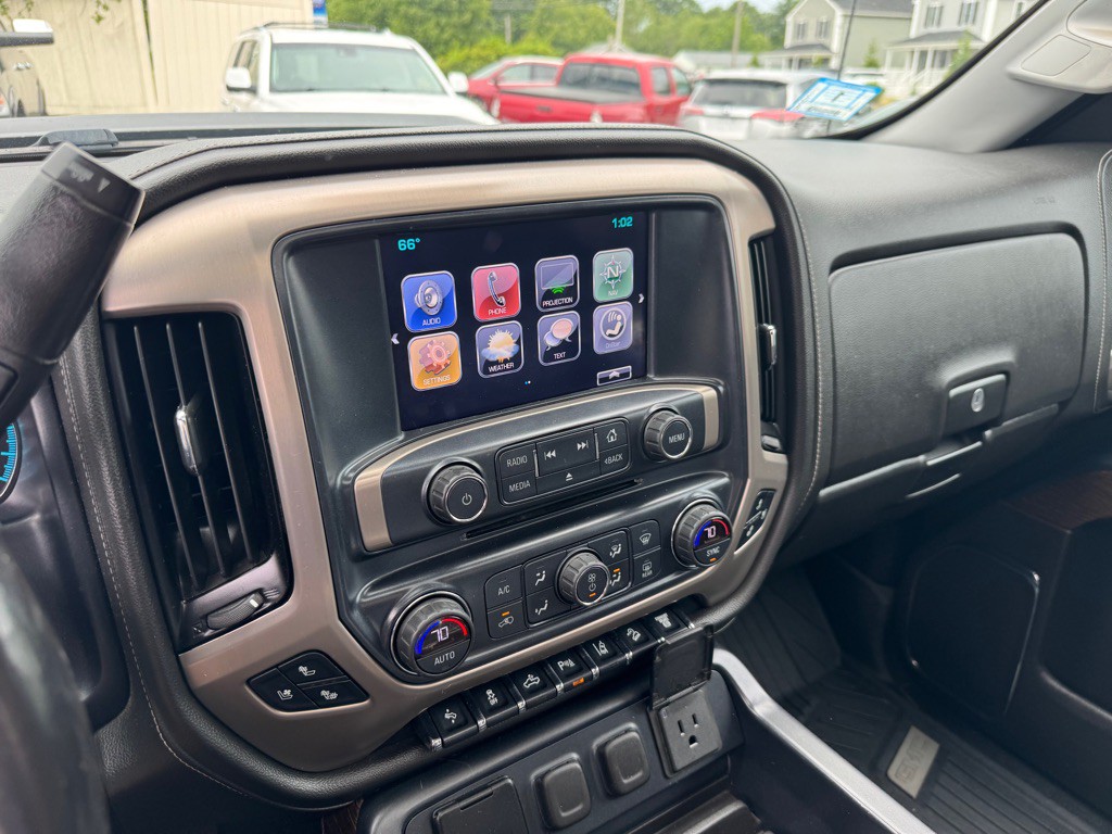 2017 GMC Sierra Image 24