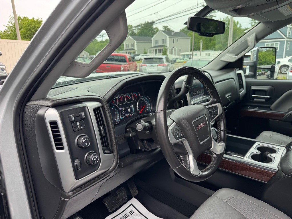 2018 GMC Sierra Image 24