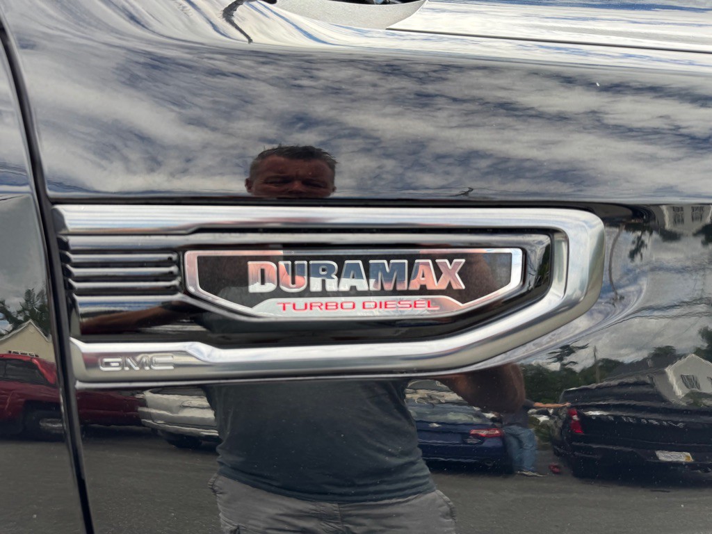 2021 GMC Sierra Image 9