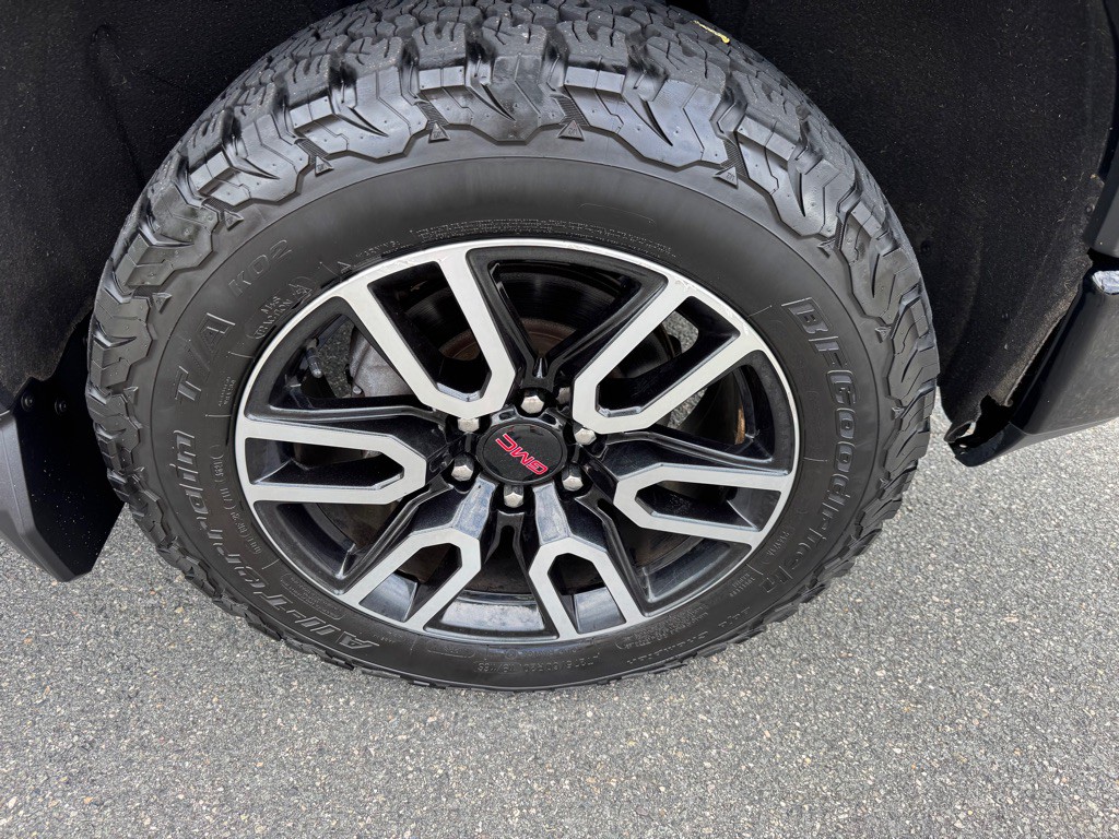 2021 GMC Sierra Image 12