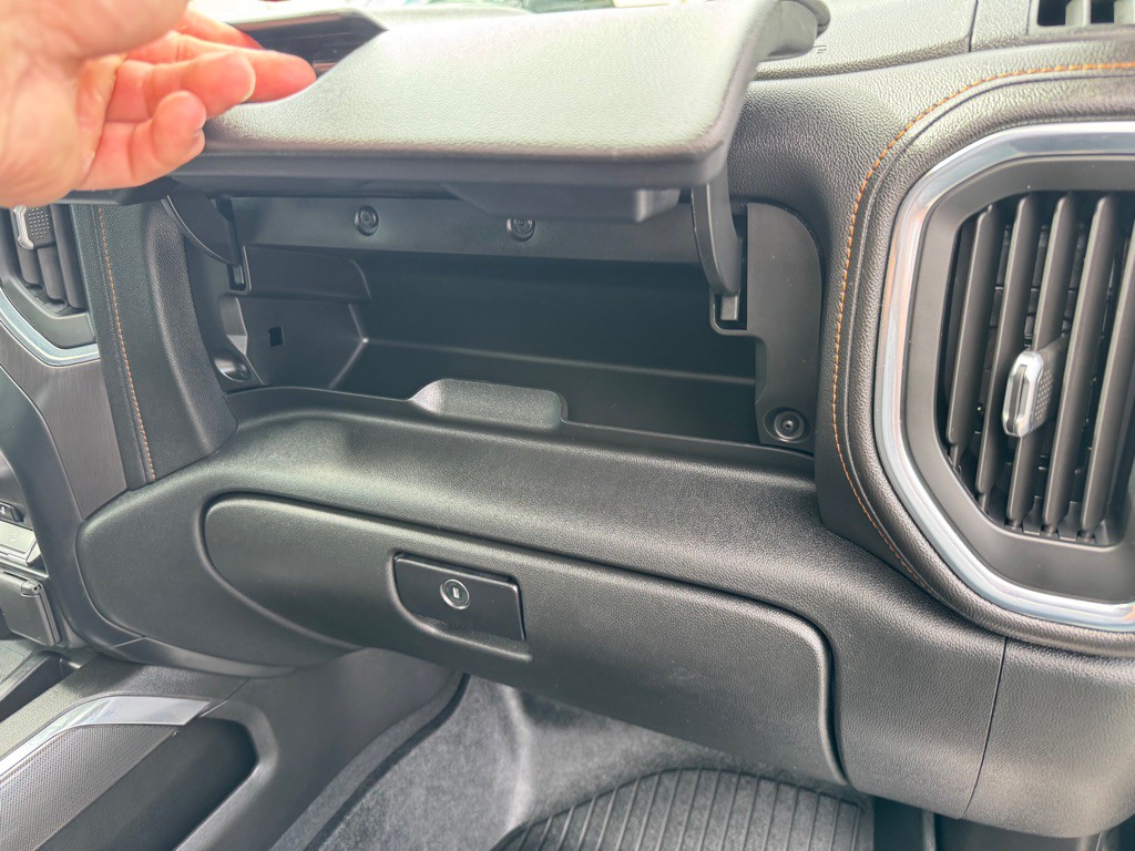 2021 GMC Sierra Image 24
