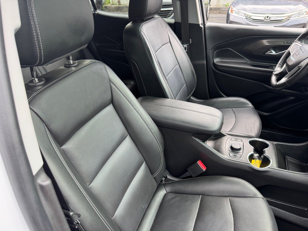 2022 GMC Terrain Image 10