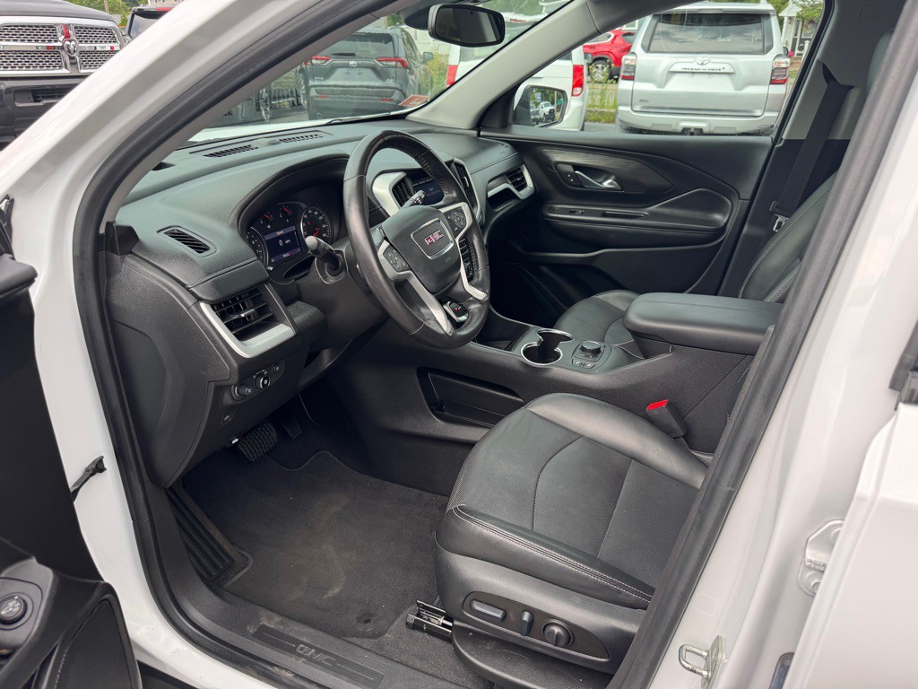 2022 GMC Terrain Image 18