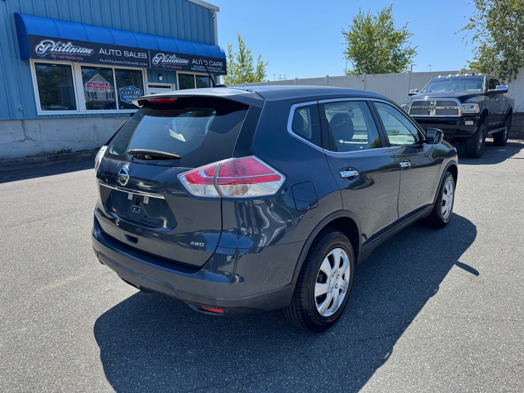 2015 Nissan Rogue Image 8