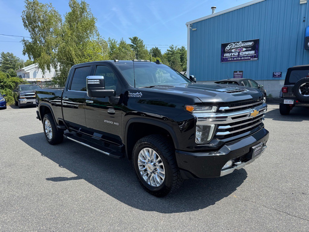 2022 Chevrolet Silverado 1500 Image 2