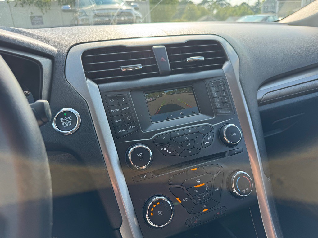 2018 Ford Fusion Image 34