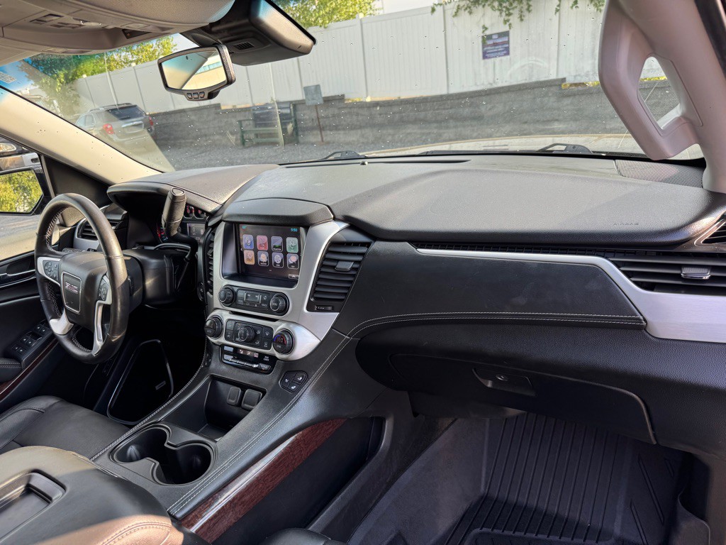 2018 GMC Yukon Image 13