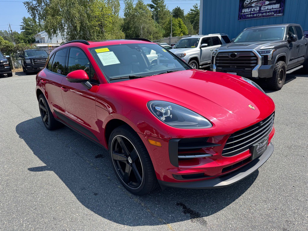 2020 Porsche Macan Image 4