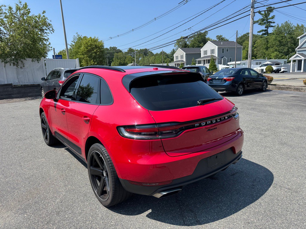 2020 Porsche Macan Image 6