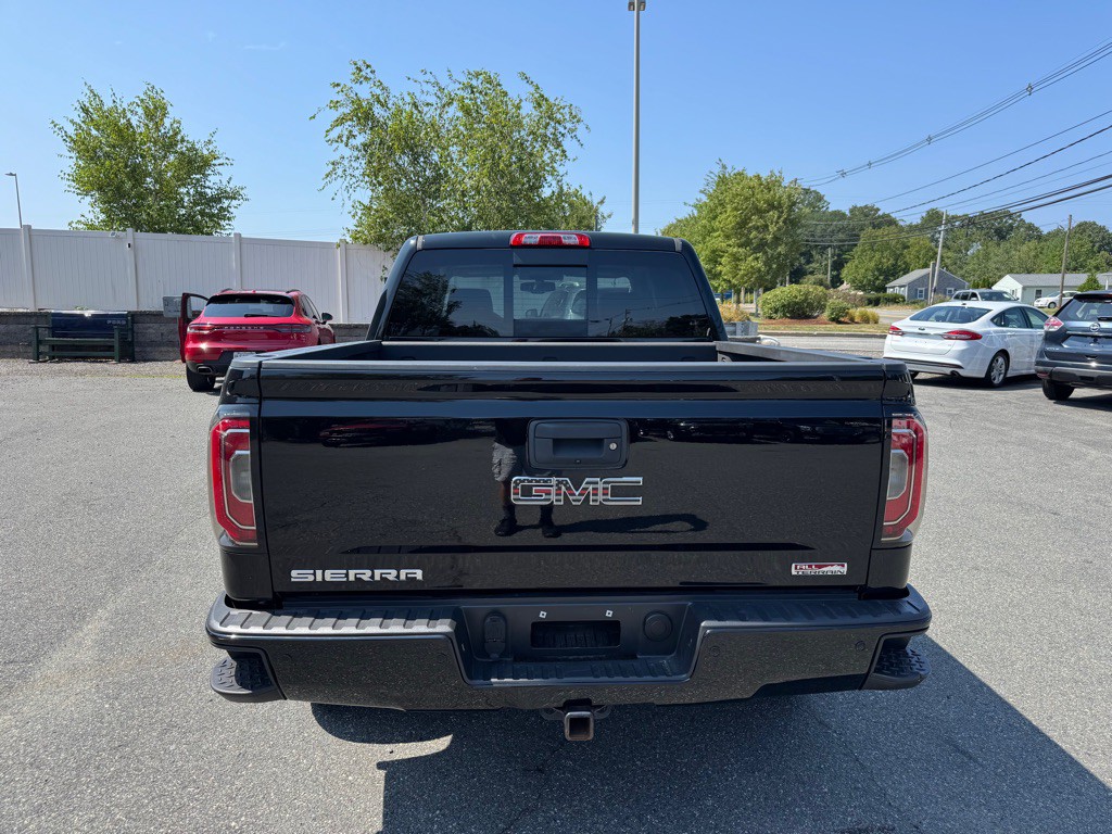 2017 GMC Sierra Image 7