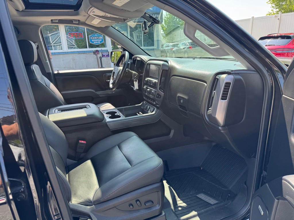 2017 GMC Sierra Image 9