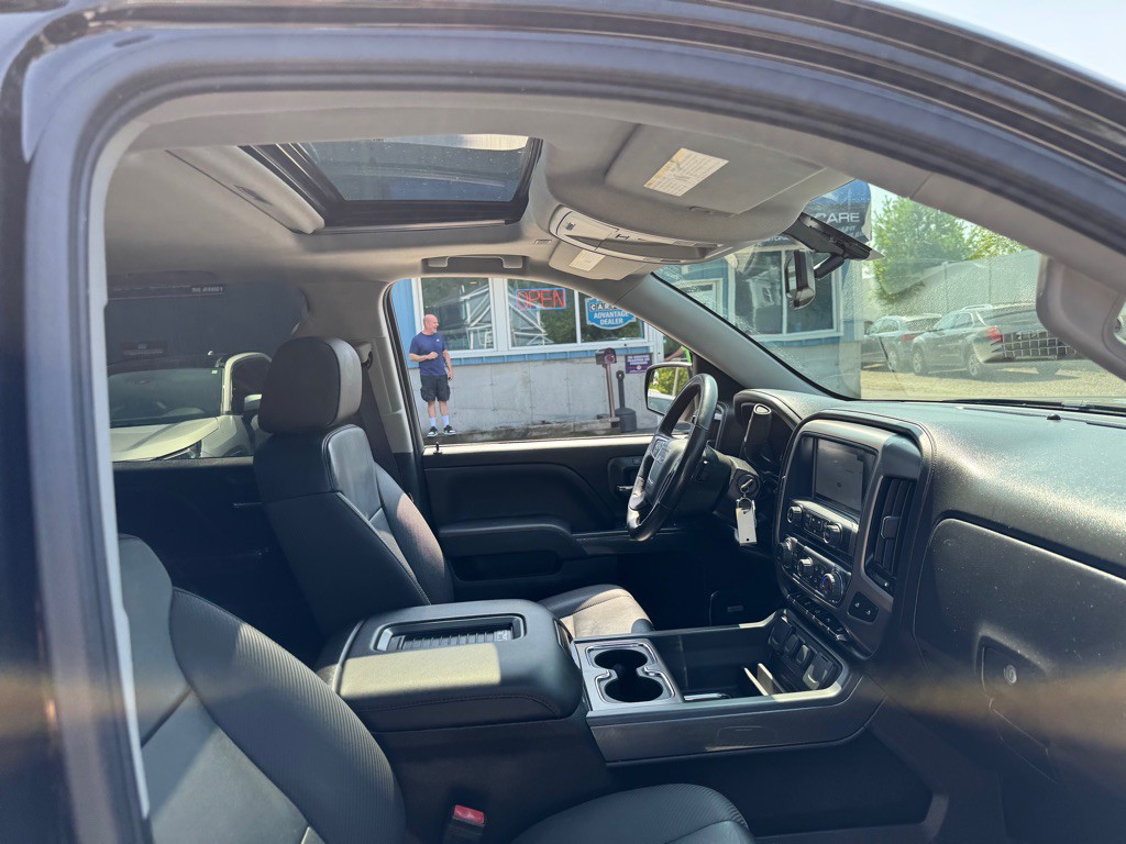 2017 GMC Sierra Image 10