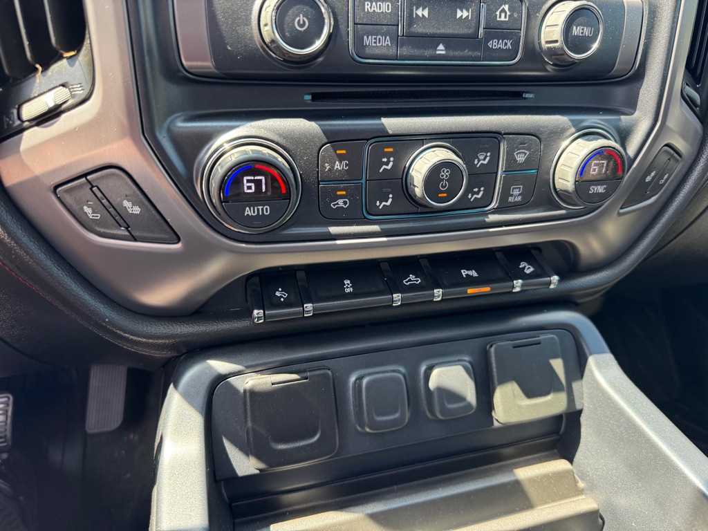 2017 GMC Sierra Image 25