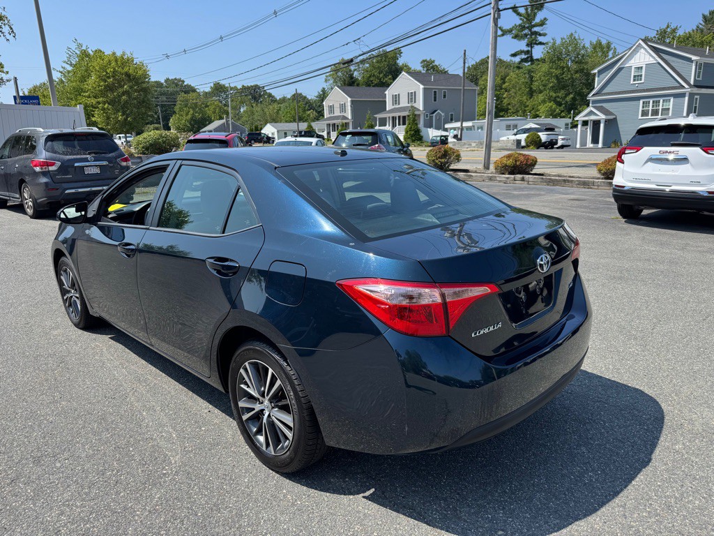 2018 Toyota Corolla Image 6