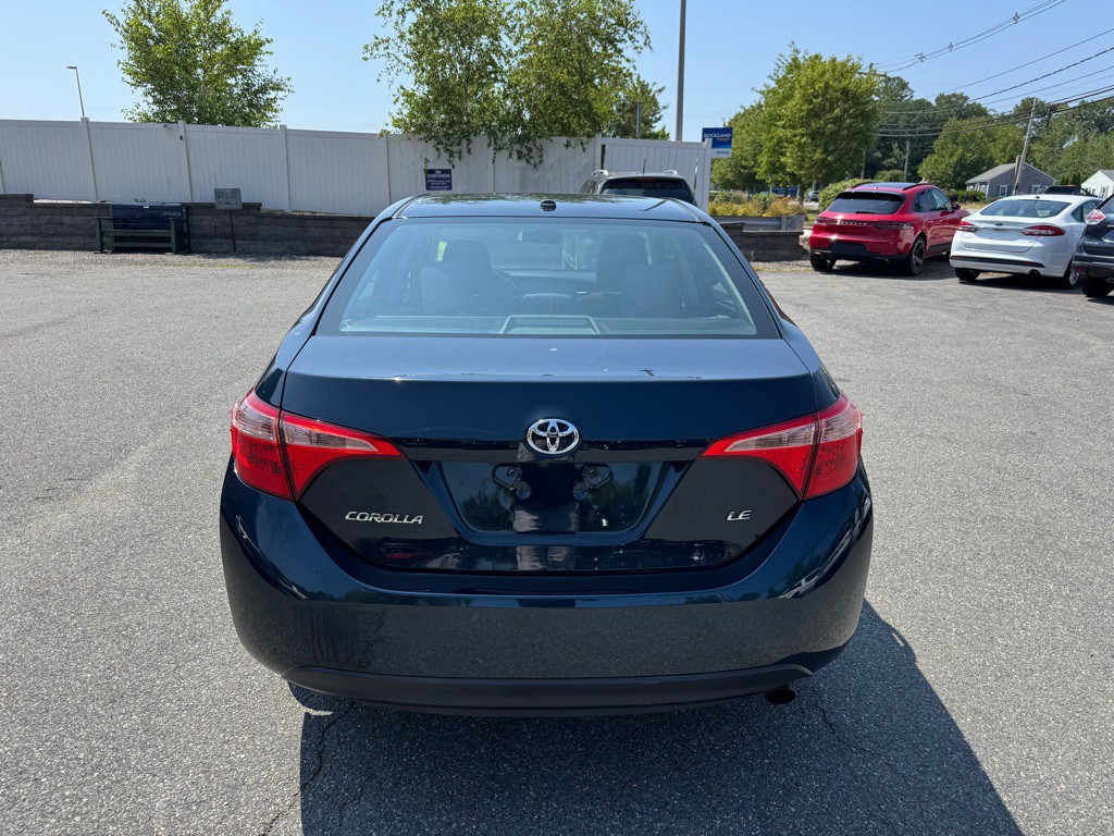2018 Toyota Corolla Image 7