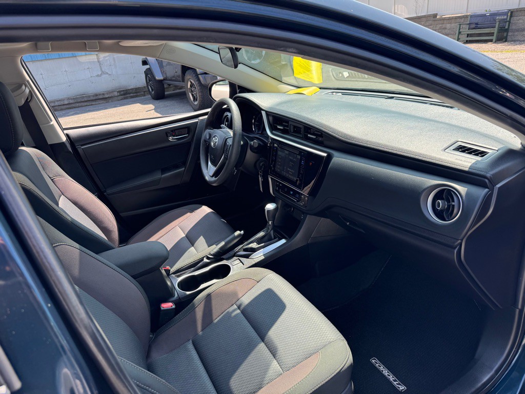 2018 Toyota Corolla Image 9