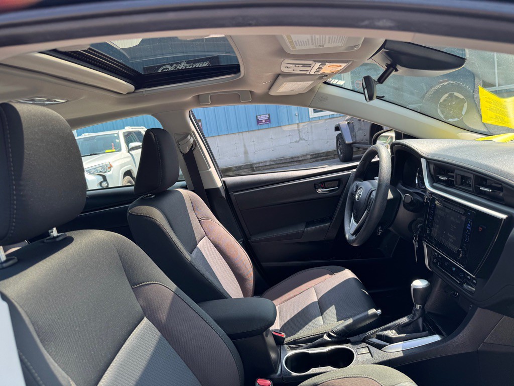 2018 Toyota Corolla Image 10