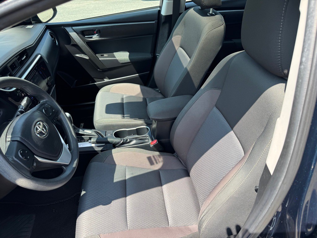 2018 Toyota Corolla Image 19