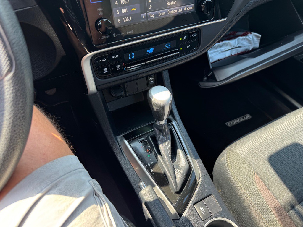 2018 Toyota Corolla Image 25