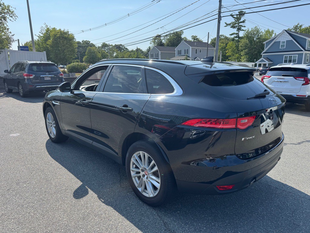 2018 Jaguar F-PACE Image 6