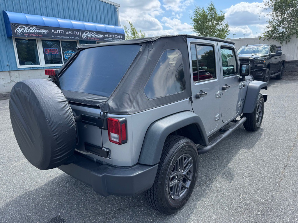 2015 Jeep Wrangler Unlimited Image 8