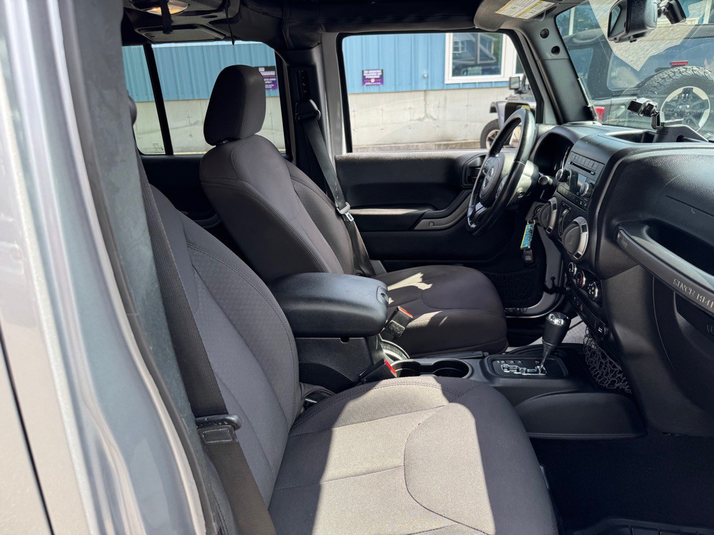 2015 Jeep Wrangler Unlimited Image 10