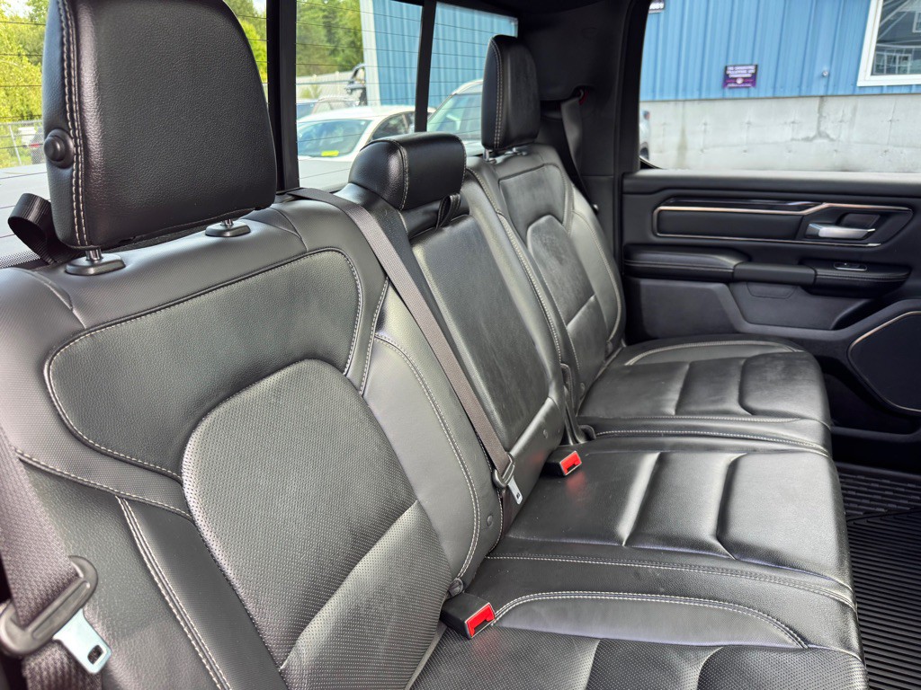2021 RAM 1500 Image 17