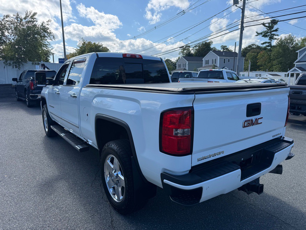 2015 GMC Sierra Image 6