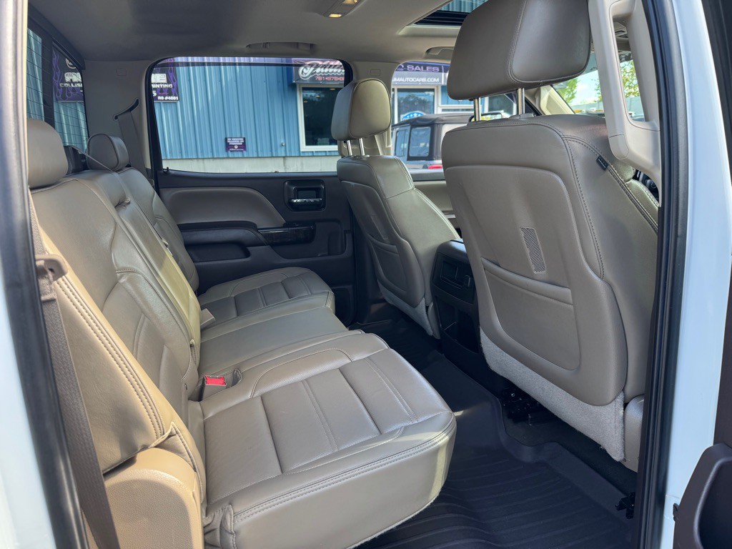 2015 GMC Sierra Image 15