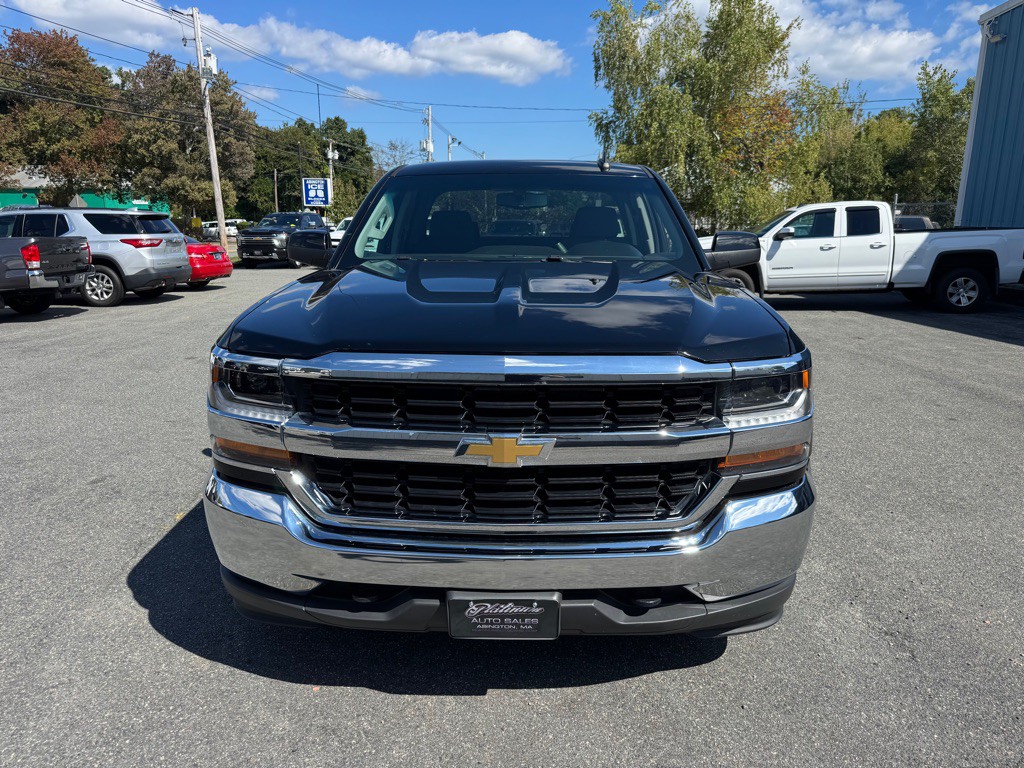 2018 Chevrolet Silverado 1500 Image 3