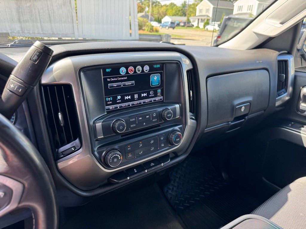 2018 Chevrolet Silverado 1500 Image 23
