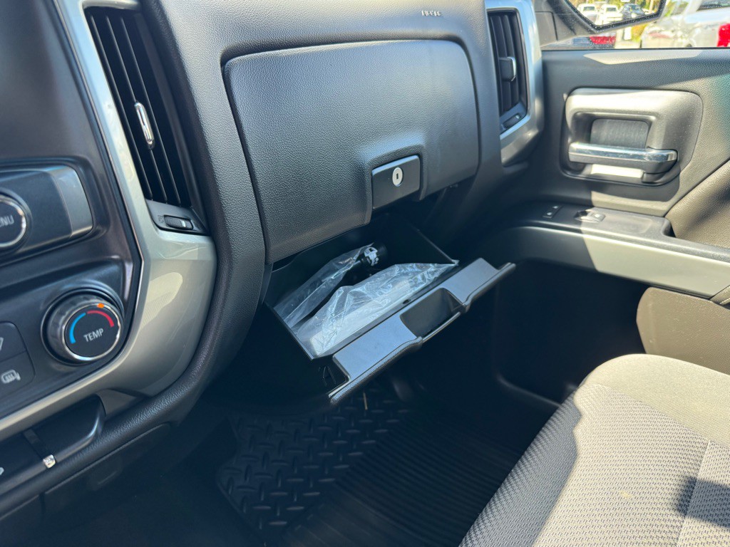 2018 Chevrolet Silverado 1500 Image 24