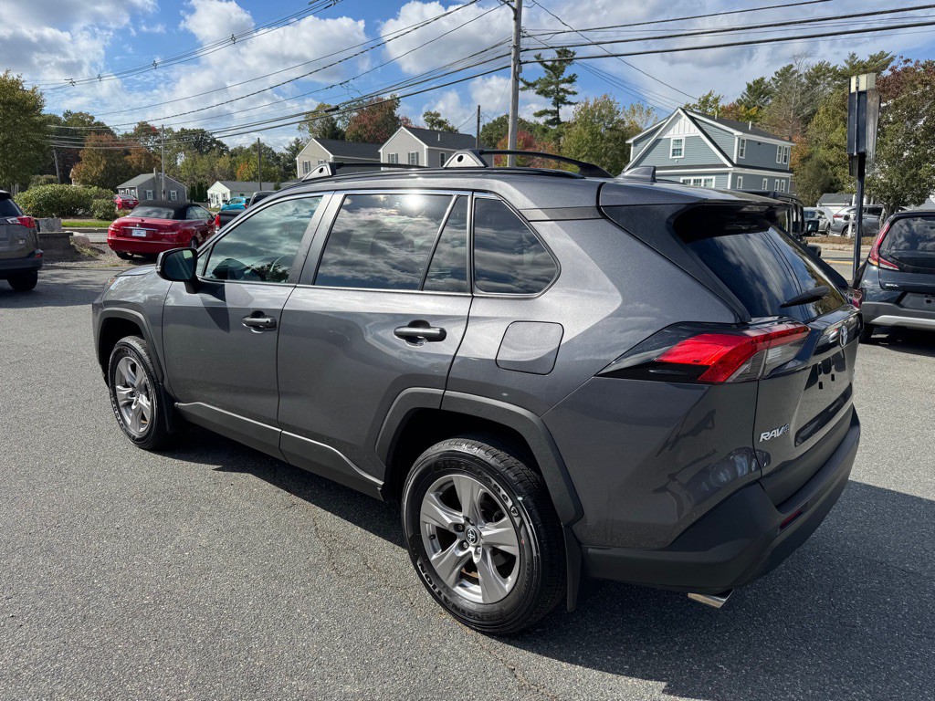 2022 Toyota Rav4 Image 6