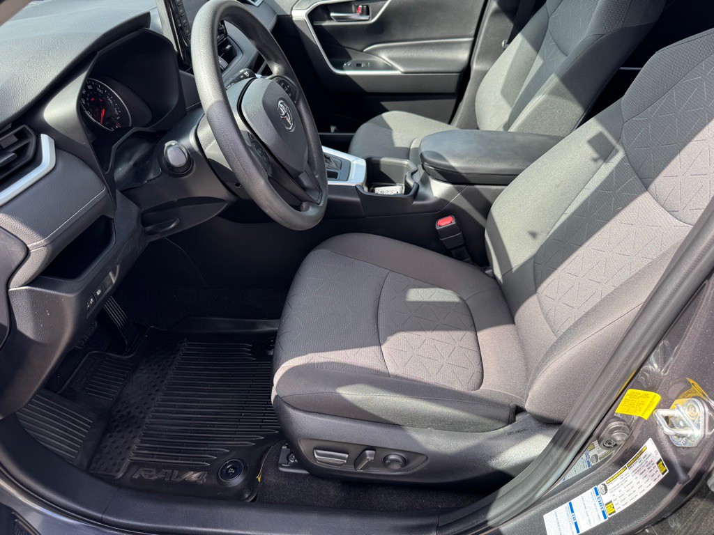 2022 Toyota Rav4 Image 21