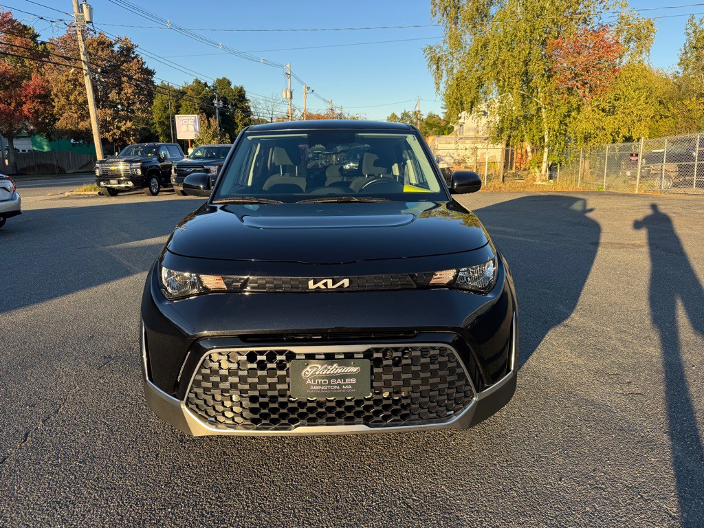 2023 Kia Soul Image 3