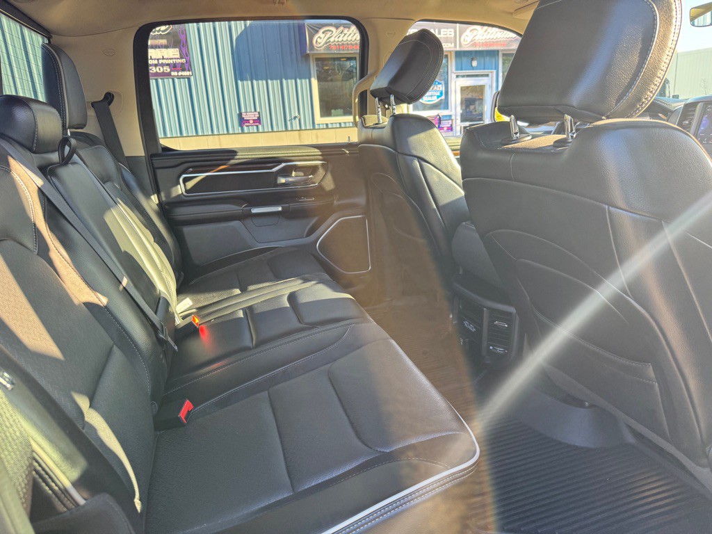 2021 RAM 1500 Image 15