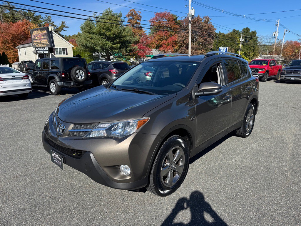2015 Toyota Rav4 Image 2