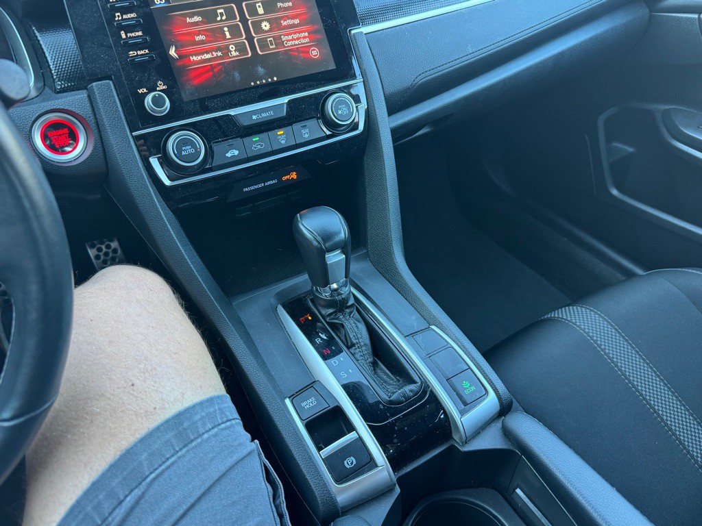 2020 Honda Civic Image 26