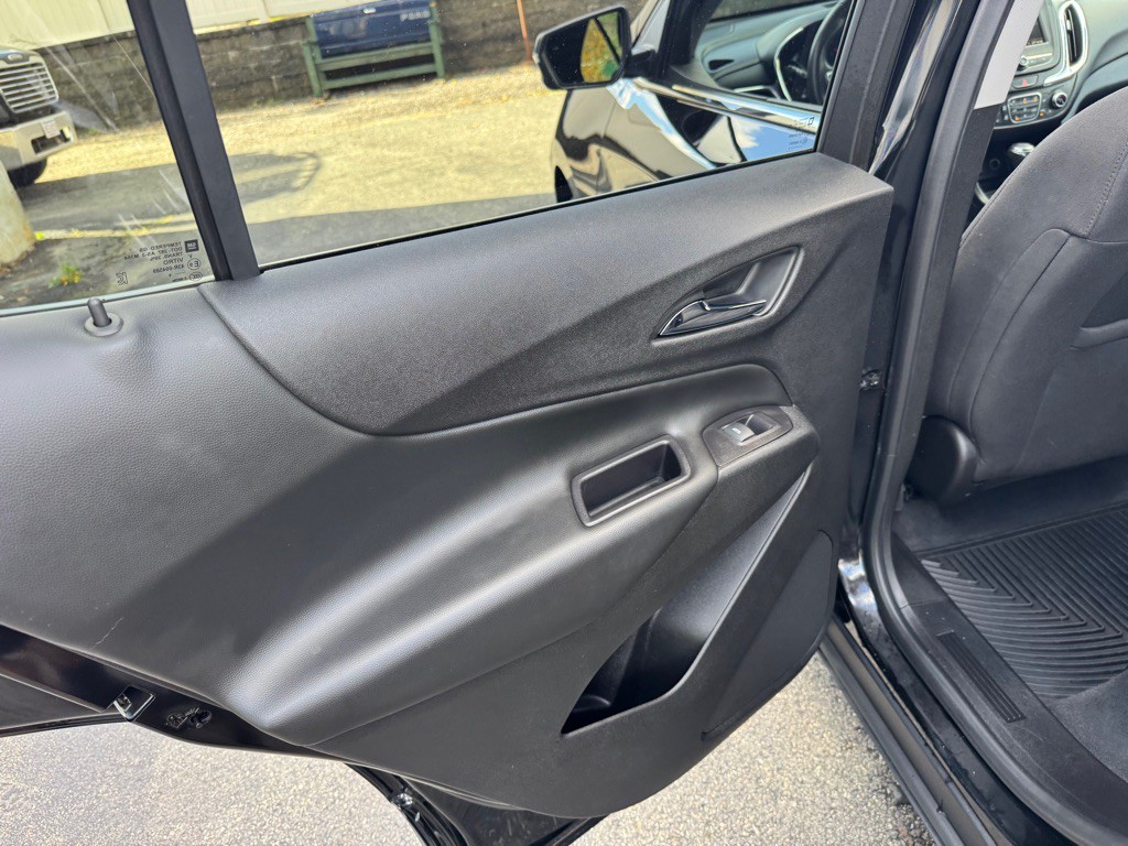 2019 Chevrolet Equinox Image 28