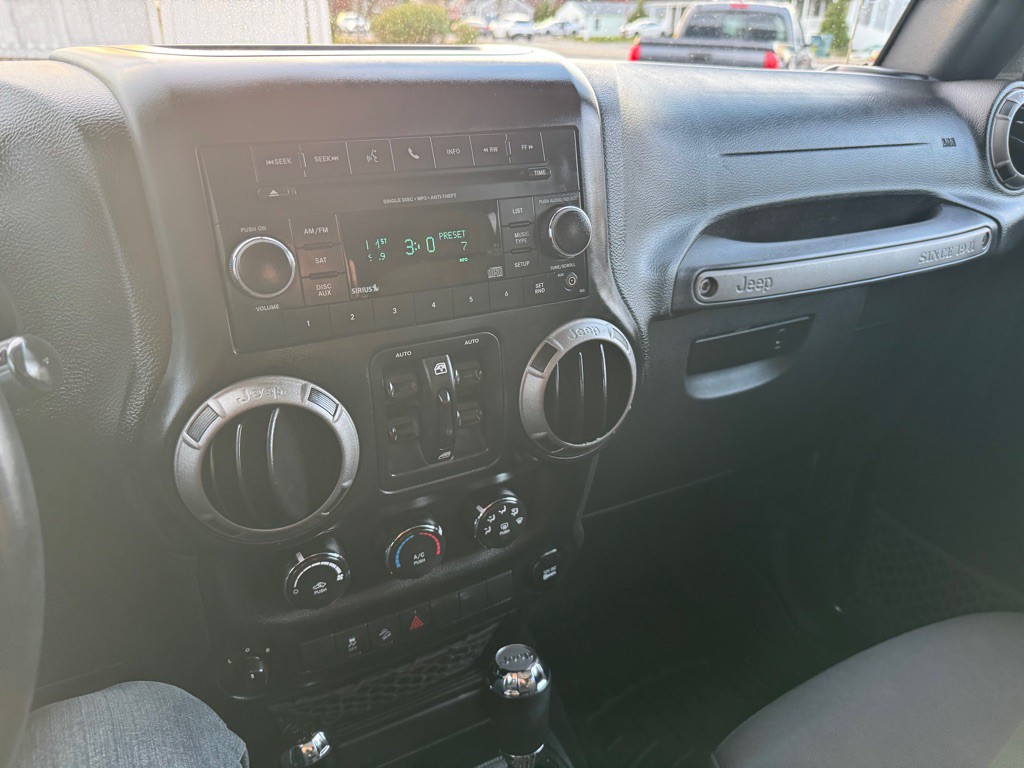 2017 Jeep Wrangler Unlimited Image 23