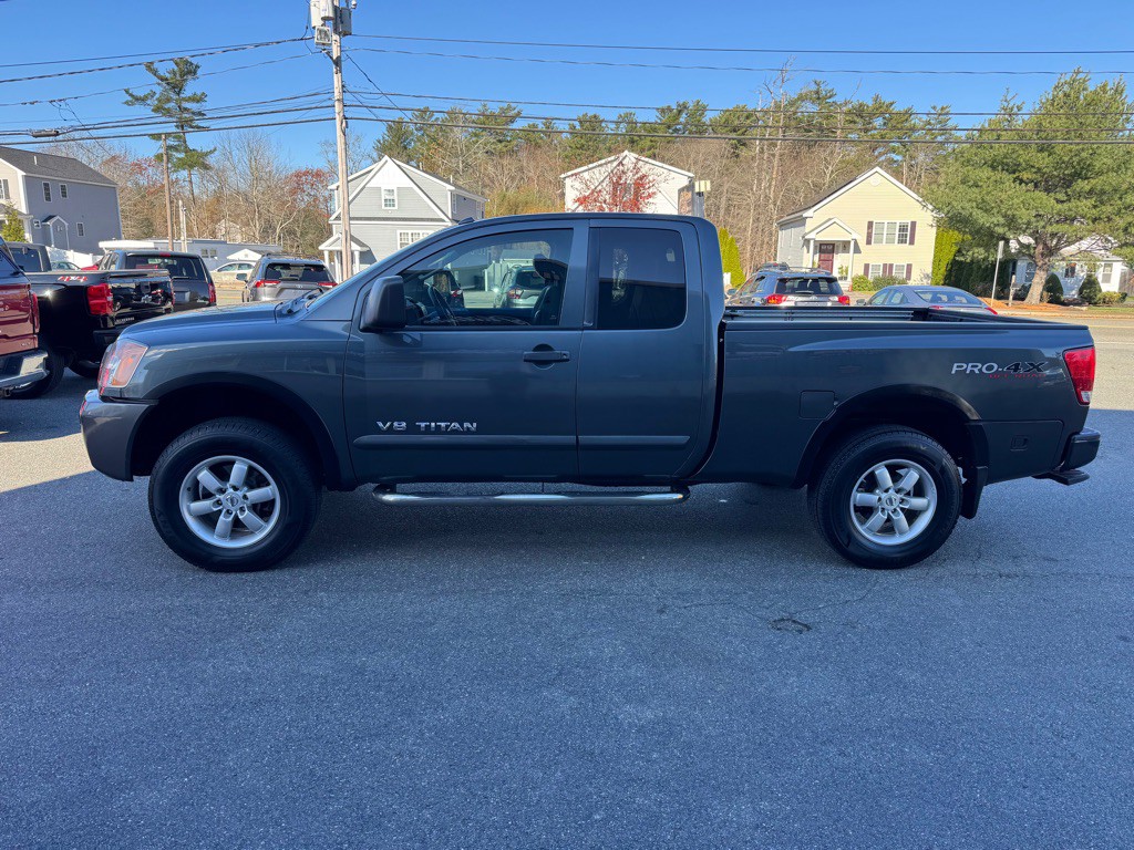 2012 Nissan Titan Image 5