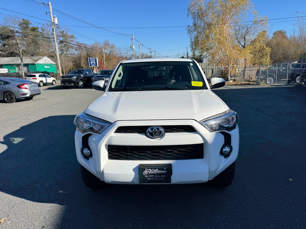 2017 Toyota 4Runner Image 3