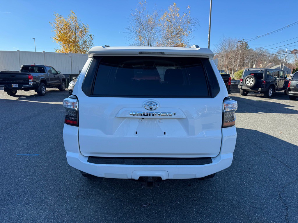 2017 Toyota 4Runner Image 7