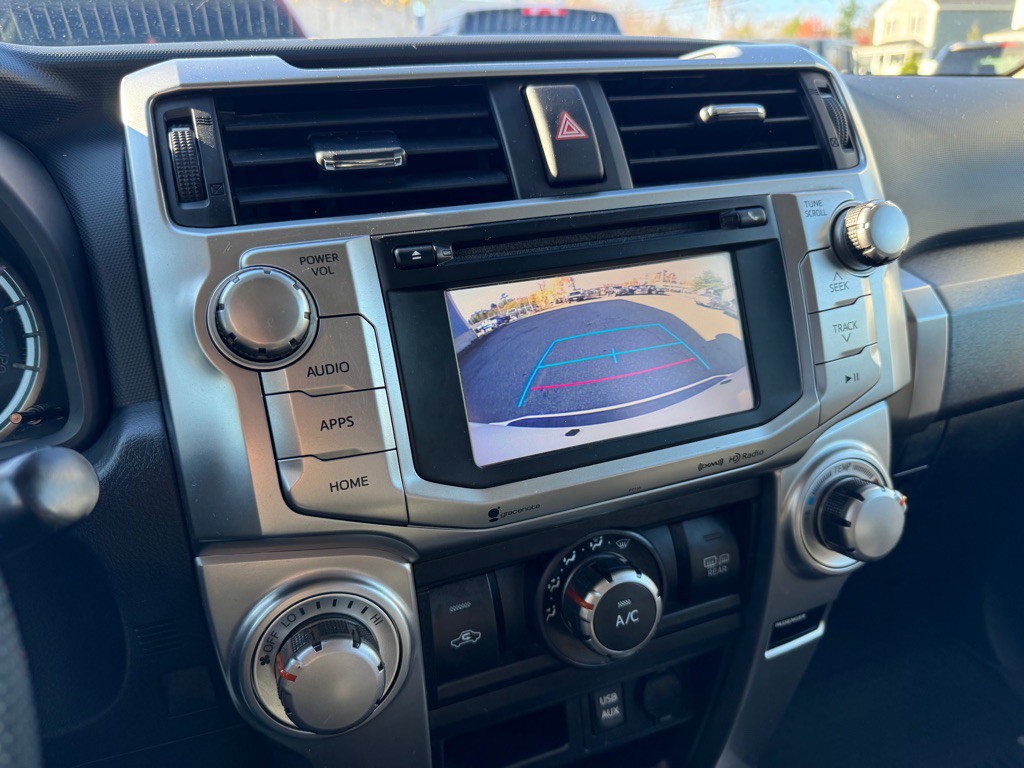 2017 Toyota 4Runner Image 31